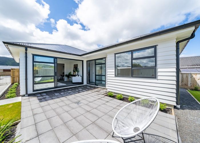  at 7 Tarata Lane, Avalon, Lower Hutt, Wellington