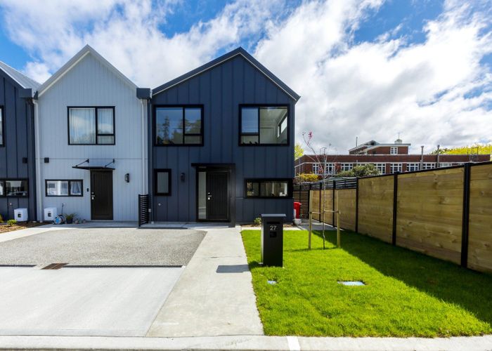  at 27 Reakes Crescent, Wallaceville, Upper Hutt, Wellington
