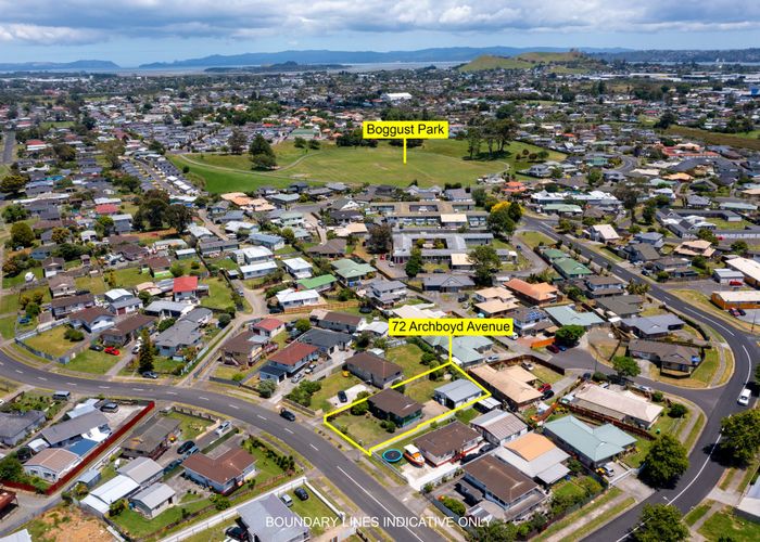  at 72 Archboyd Avenue, Mangere East, Auckland