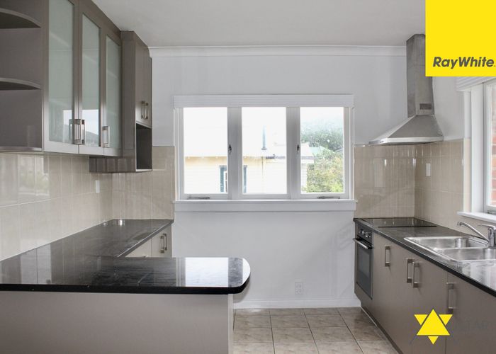  at 3 Invermay Avenue, Mount Roskill, Auckland City, Auckland