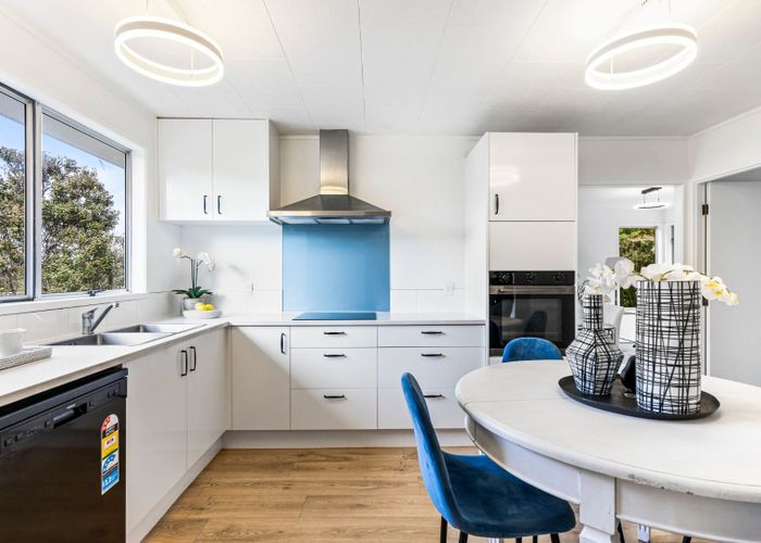  at 1/13 Erica Road, Sunnynook, North Shore City, Auckland