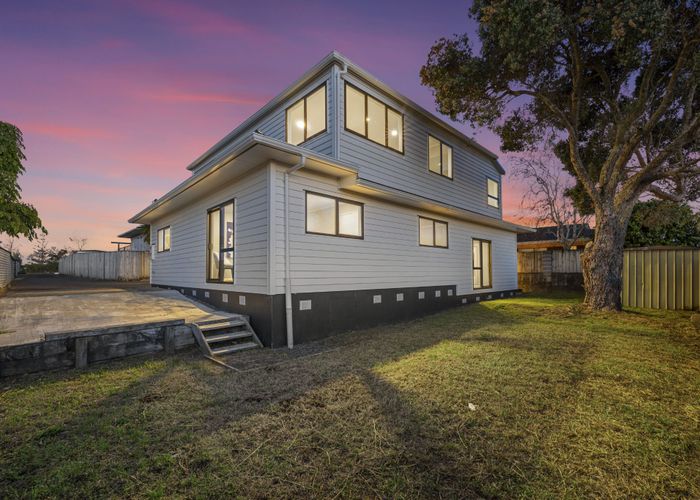  at 4190A Great North Road, Glendene, Auckland