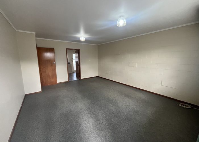  at 2/44 Cameron Road, Hamilton East, Hamilton, Waikato