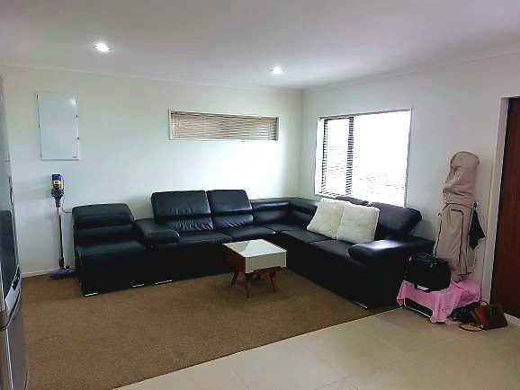  at 1 Petrel Place, Massey, Waitakere City, Auckland