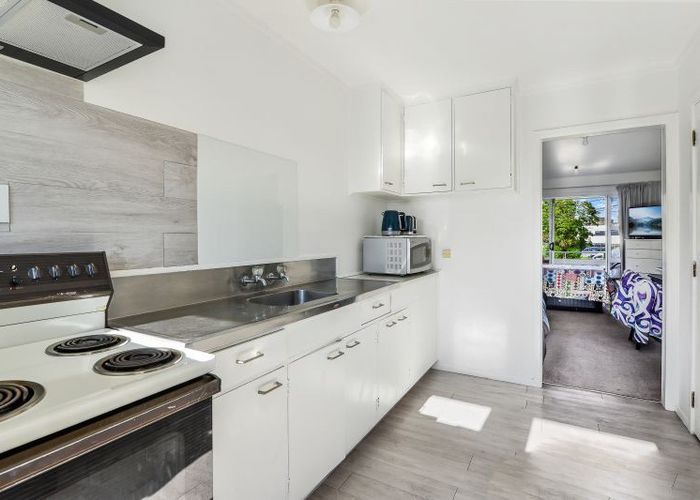  at 4/6 Liverpool Street, Hamilton City Central, Hamilton, Waikato