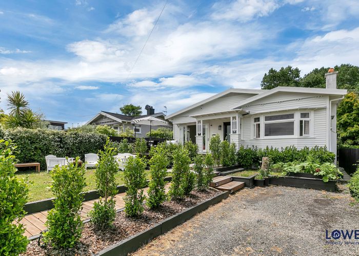 at 12 Birkley Road, Bayswater, North Shore City, Auckland