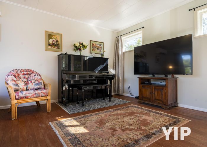  at 10 Turville Crescent, Newlands, Wellington