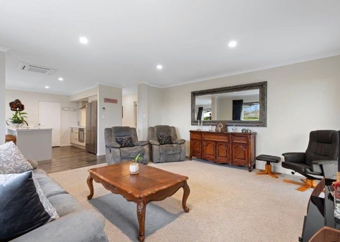  at 2 Dayna Avenue, Ohauiti, Tauranga