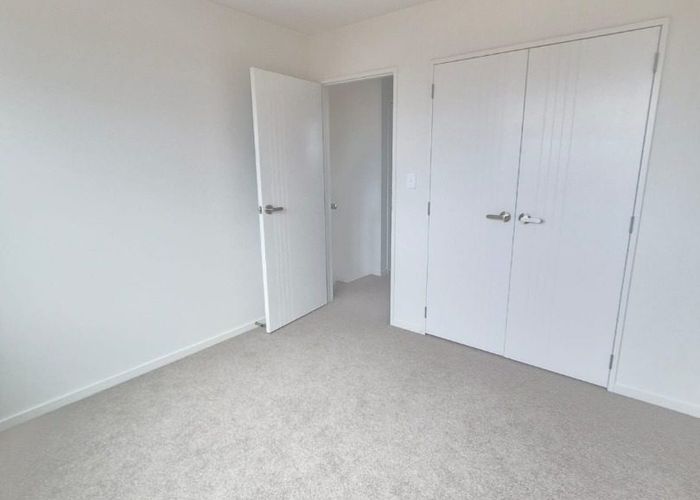  at 10/130 Rosebank Road, Avondale, Auckland City, Auckland