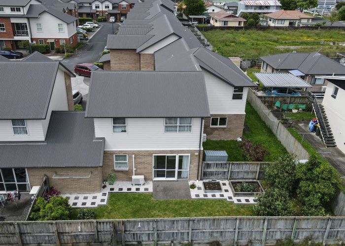  at 69 Chiefs Court, Hamilton East, Hamilton