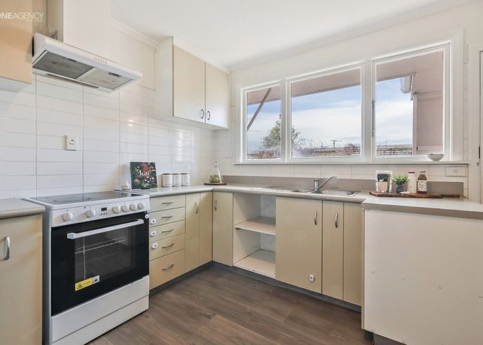  at 3/552 Worcester Street, Linwood, Christchurch City, Canterbury