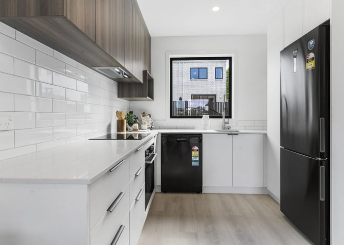  at 25 Freeland Avenue, Mount Roskill, Auckland City, Auckland