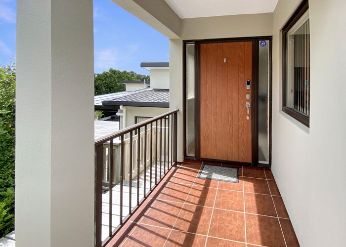  at 3 Finsbury Place, Henderson, Waitakere City, Auckland