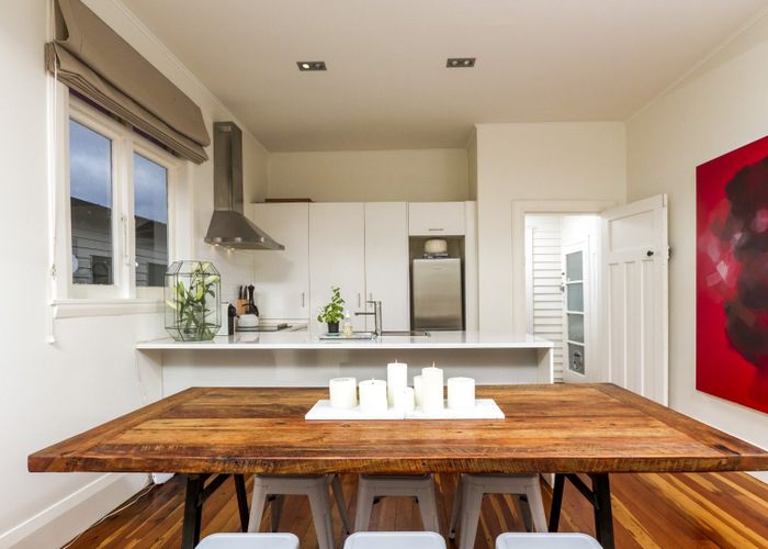  at 14 Walmer Road, Point Chevalier, Auckland City, Auckland
