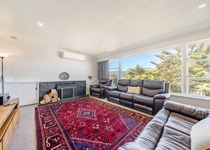  at 10 Major Drive, Kelson, Lower Hutt