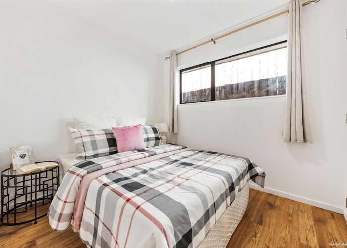  at 4/7 Mona Avenue, Mangere Bridge, Auckland