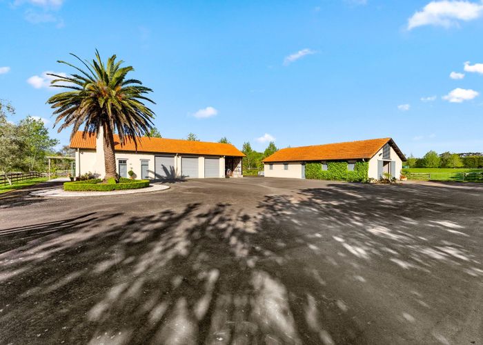  at 744 Waitakere Road, Kumeu, Rodney, Auckland