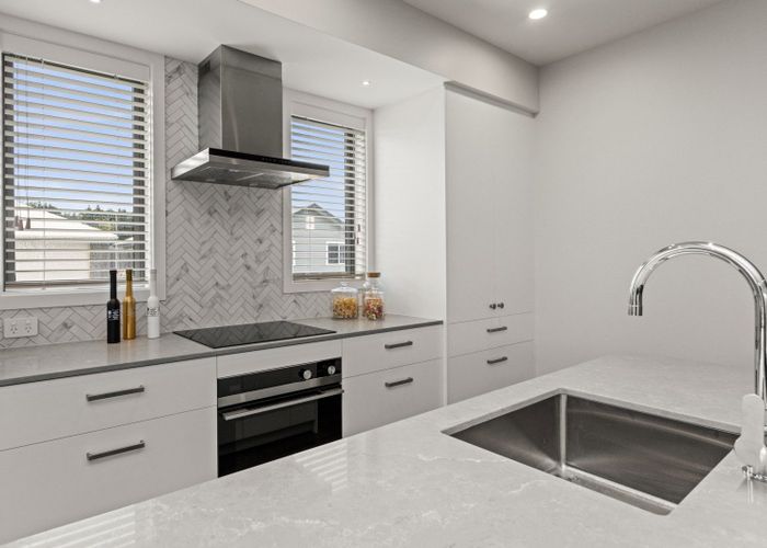  at 9 George Yee Place, Taradale, Napier