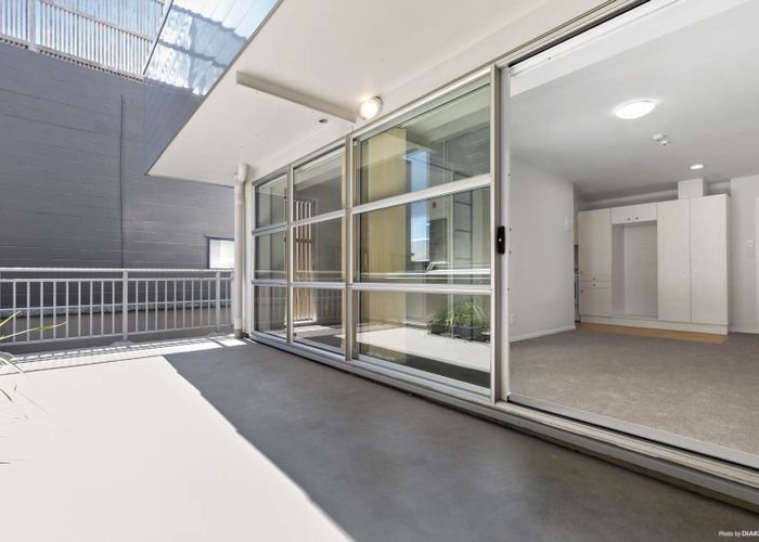  at 5/8 Clayton Street, Newmarket, Auckland