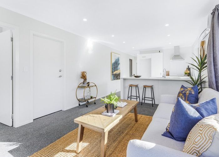  at 2/23 Montgomery Crescent, Bader, Hamilton