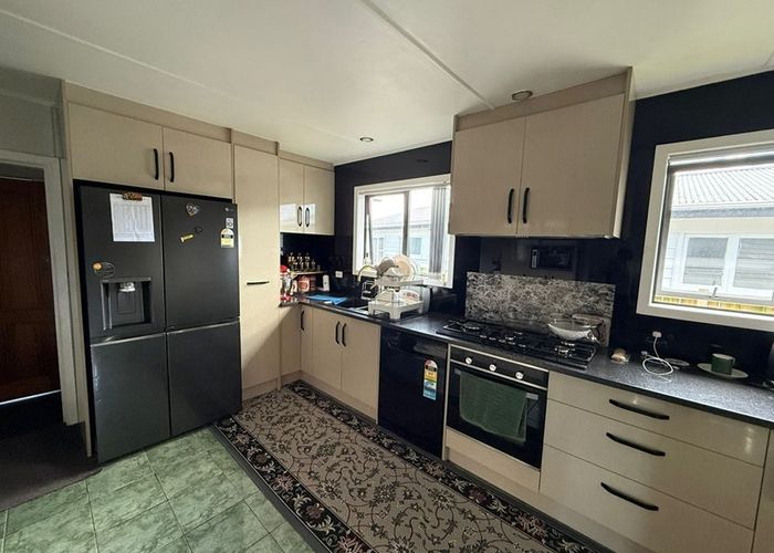  at Mangere East, Manukau City, Auckland