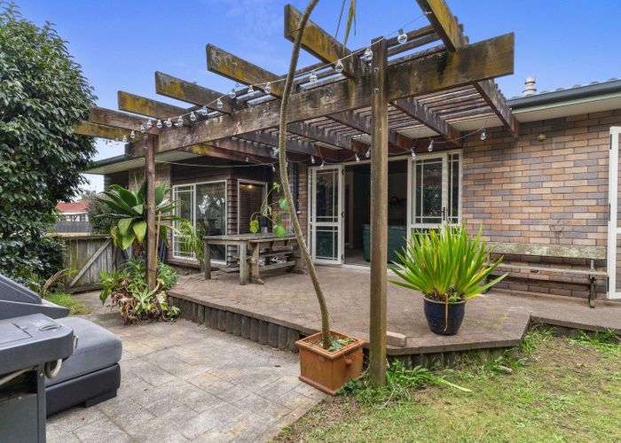  at 90 Russley Drive, Mount Maunganui, Mount Maunganui