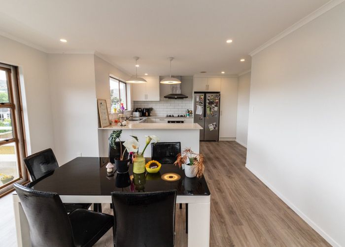  at 1 Paddington Grove, Karori, Wellington, Wellington