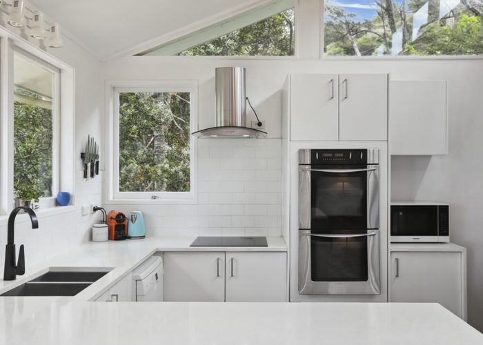  at 47 Takahe Road, Titirangi, Waitakere City, Auckland