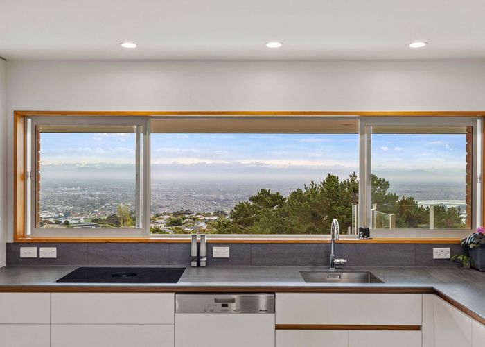  at 3 Semaphore Close, Mount Pleasant, Christchurch City, Canterbury