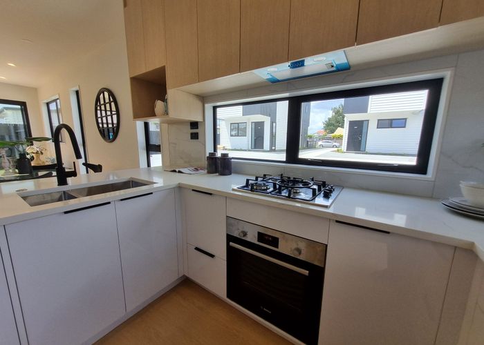  at Lot 3/50 Fairview Road, Papatoetoe, Manukau City, Auckland
