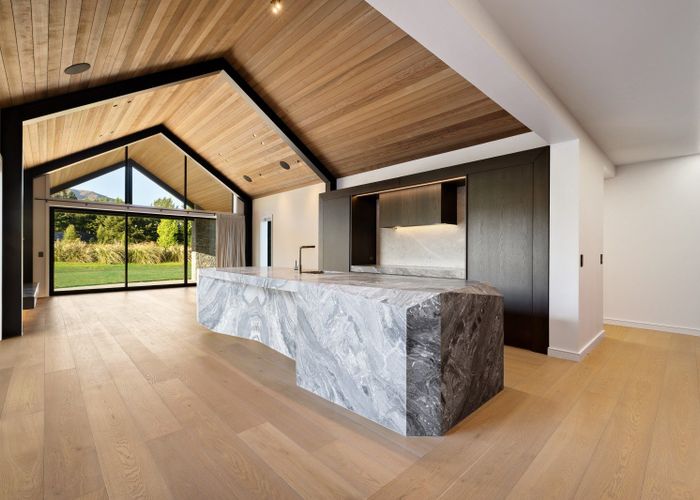  at 33 Central Park Avenue, Lake Hayes, Queenstown-Lakes, Otago