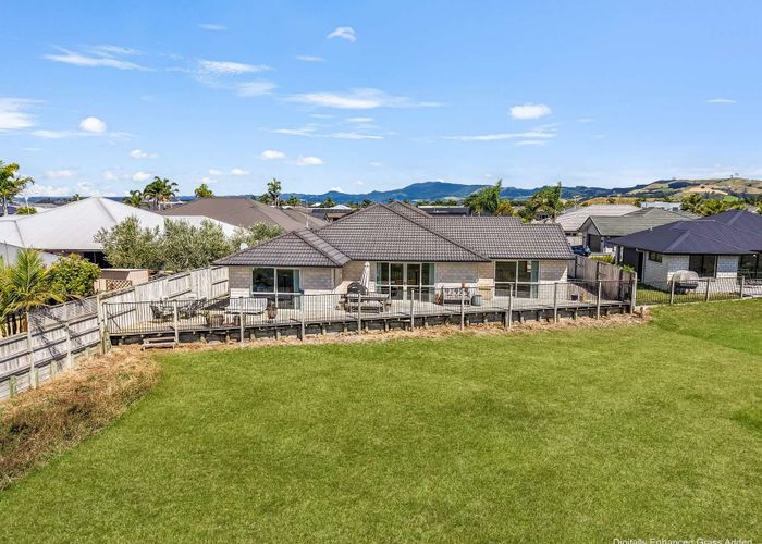  at 10 Selliera Place, Papamoa Beach, Tauranga, Bay Of Plenty