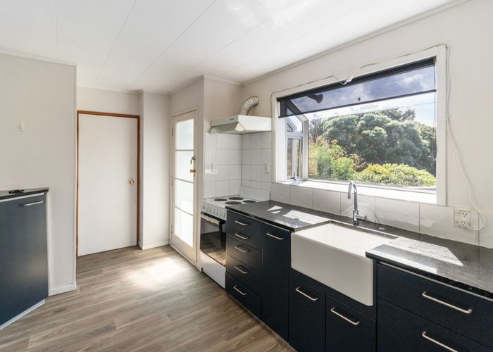  at 10 Everglade Drive, Goodwood Heights, Manukau City, Auckland