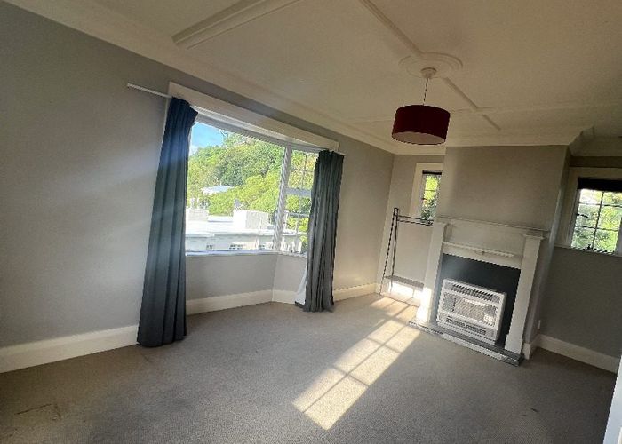  at 51A Barnard Street (Upper), Wadestown, Wellington, Wellington