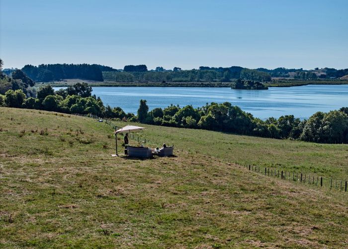  at 108 - 122 Papaitonga Lake Road, Ohau, Horowhenua, Manawatu / Whanganui