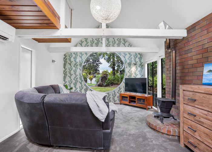  at 61 Park Hill Road, Birkenhead, Auckland
