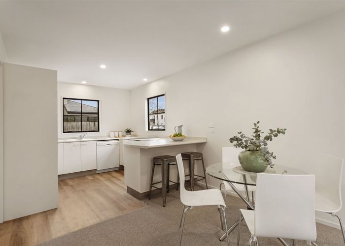  at 1/36 Brockworth Place, Riccarton, Christchurch