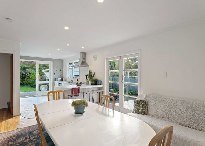  at 13 Glen Road, Raumati South, Paraparaumu