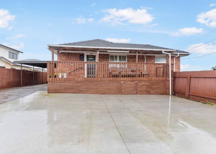  at 1/132 Wallace Road, Papatoetoe, Auckland