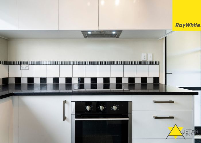  at 9 Parker Avenue, New Lynn, Auckland