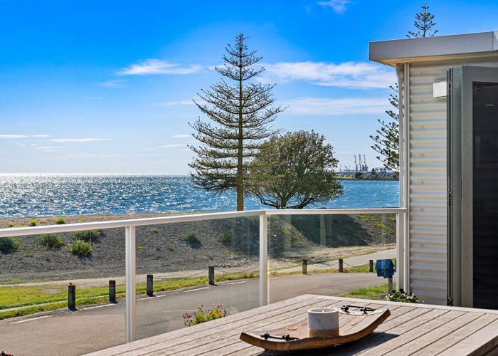  at 2 North Terrace, Westshore, Napier, Hawke's Bay