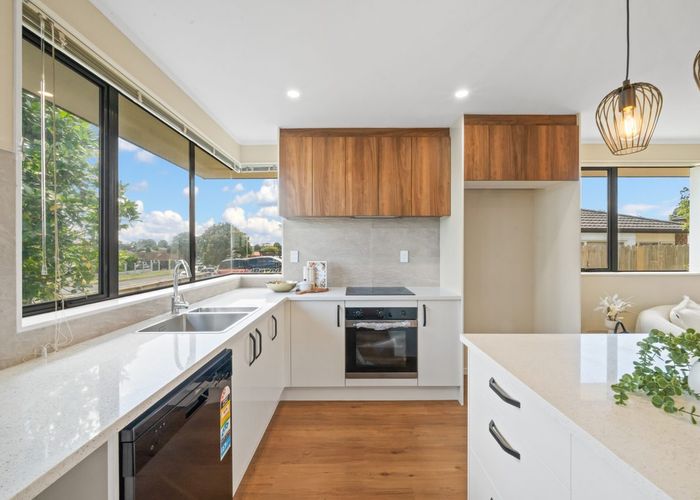  at 54 Glenveagh Park Drive, Manurewa, Manukau City, Auckland