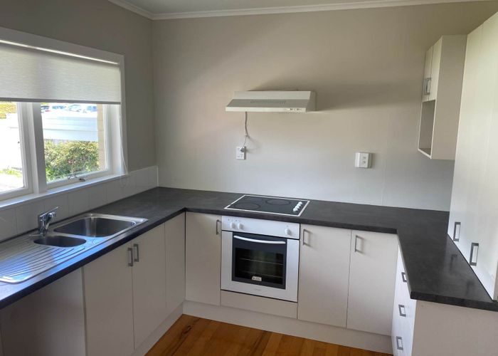  at 50a Mellons Bay Road, Howick, Manukau City, Auckland