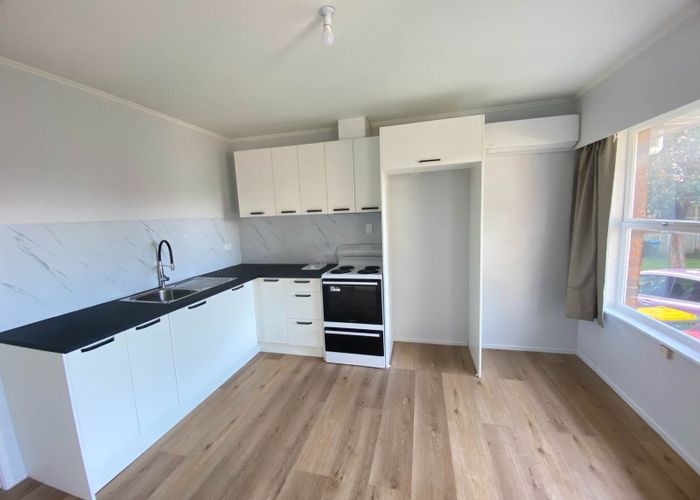  at 2/140 Panama Road, Mount Wellington, Auckland City, Auckland