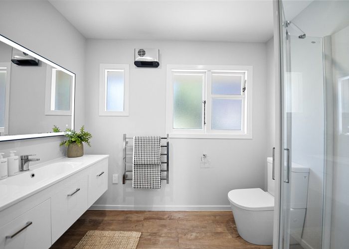  at 8 Merton Place, Bryndwr, Christchurch City, Canterbury