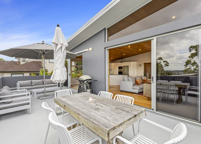  at 103F Glengarry Road, Glen Eden, Auckland