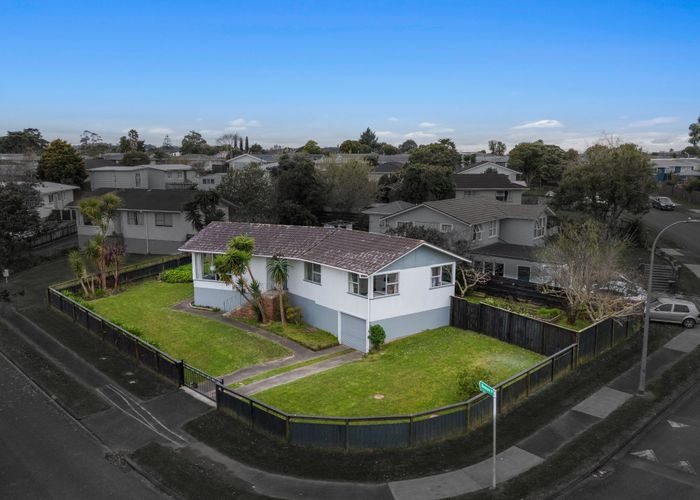  at 1 Benmore Place, Manurewa, Auckland