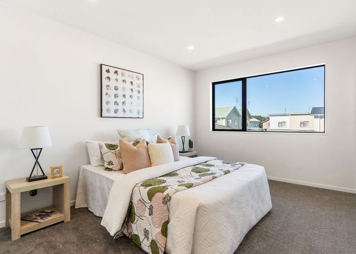 For rent 52A Border Road, Henderson, Waitakere City, Auckland homes