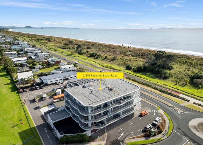  at 2/898 Papamoa Beach Road, Papamoa Beach, Tauranga, Bay Of Plenty