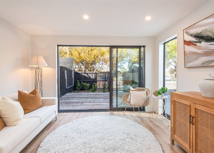  at 1/77 Deans Avenue, Riccarton, Christchurch
